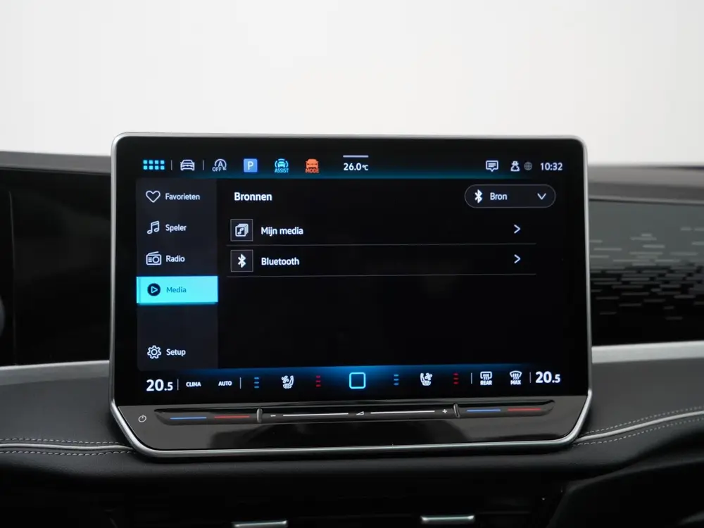 Volkswagen Passat Variant 1.5 eTSI Business DSG | Panoramada uit 2024, foto 16