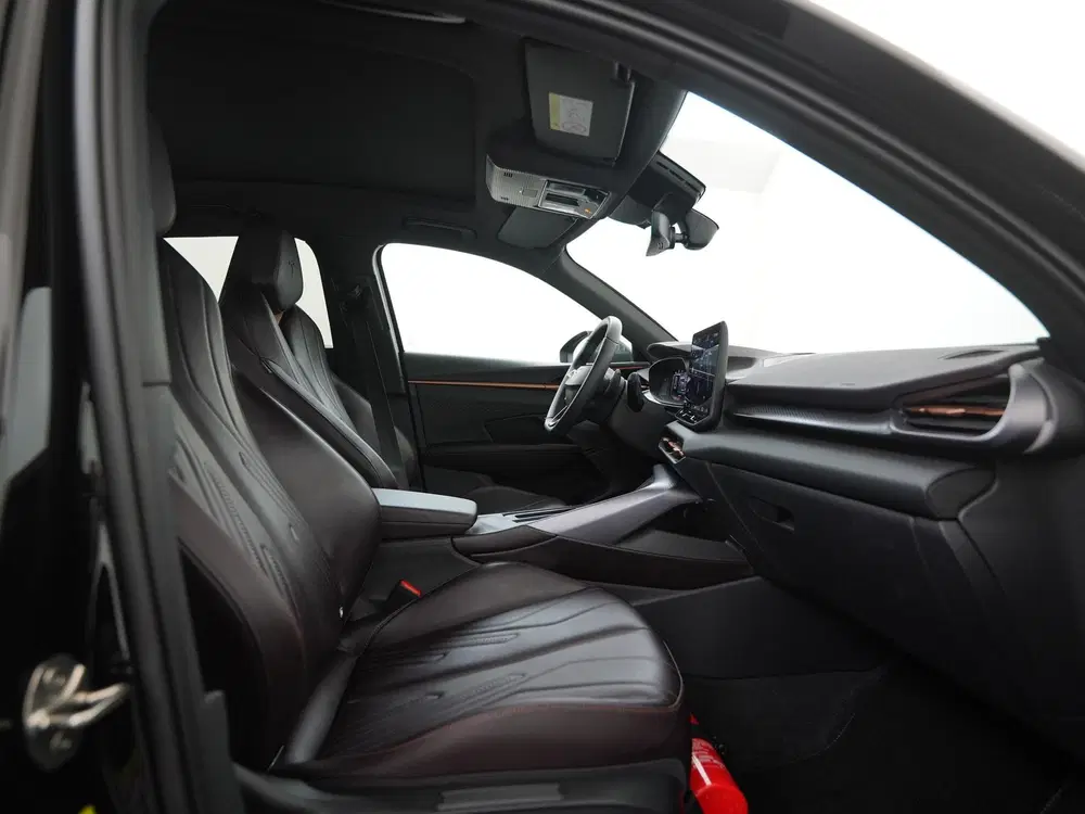 Cupra Terramar 1.5 TSI e-Hybrid Business uit 2025, foto 3