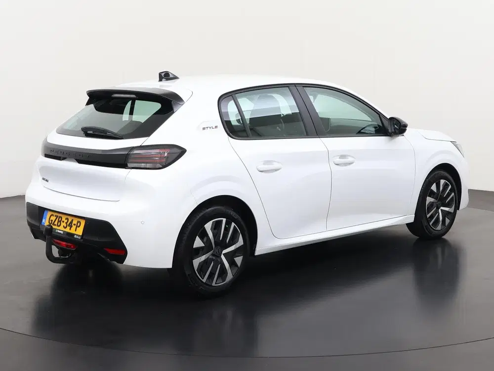 Peugeot 208 1.2 PureTech 75 Style uit 2024, foto 4