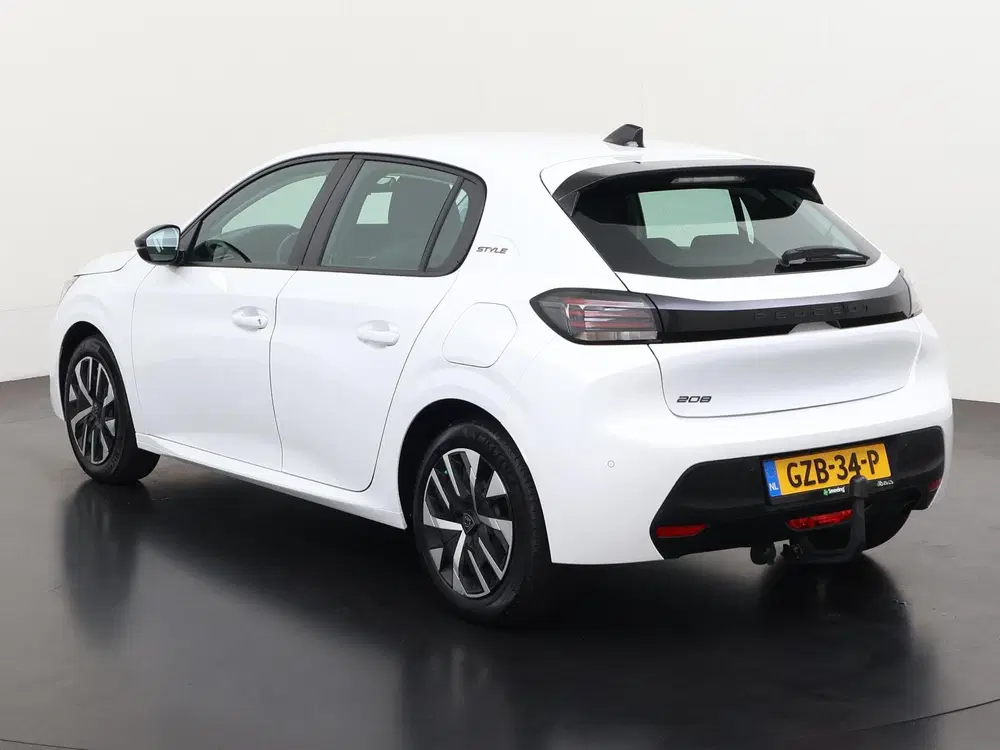 Peugeot 208 1.2 PureTech 75 Style uit 2024, foto 6