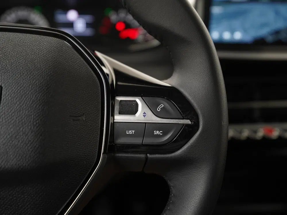 Peugeot 208 1.2 PureTech 75 Style uit 2024, foto 9