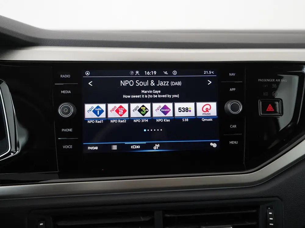 Volkswagen Polo 1.0 TSI Move DSG | Stoelverwarming | App Con uit 2024, foto 13