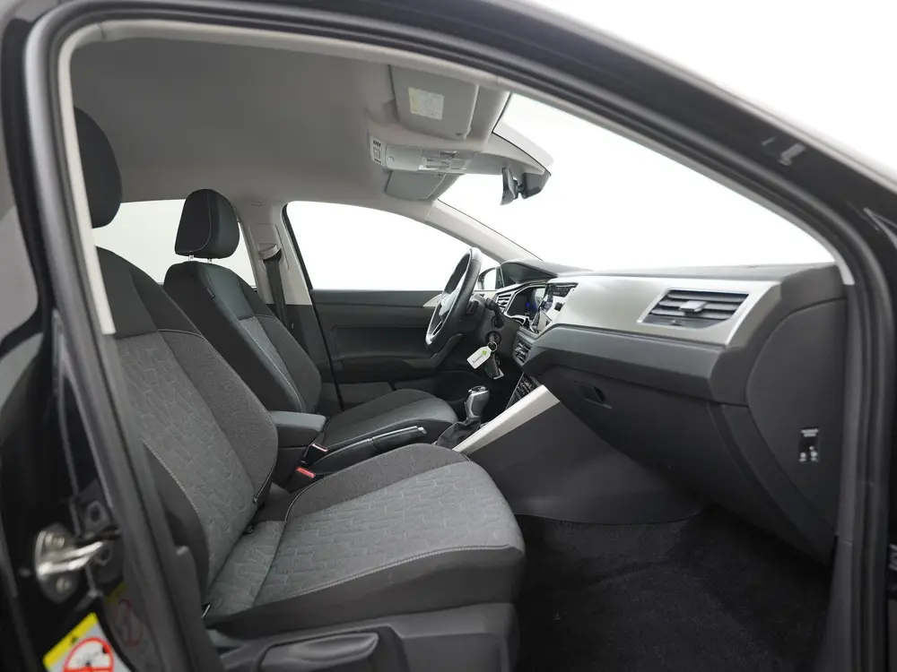 Volkswagen Polo 1.0 TSI Move DSG | Stoelverwarming | App Con uit 2024, foto 3