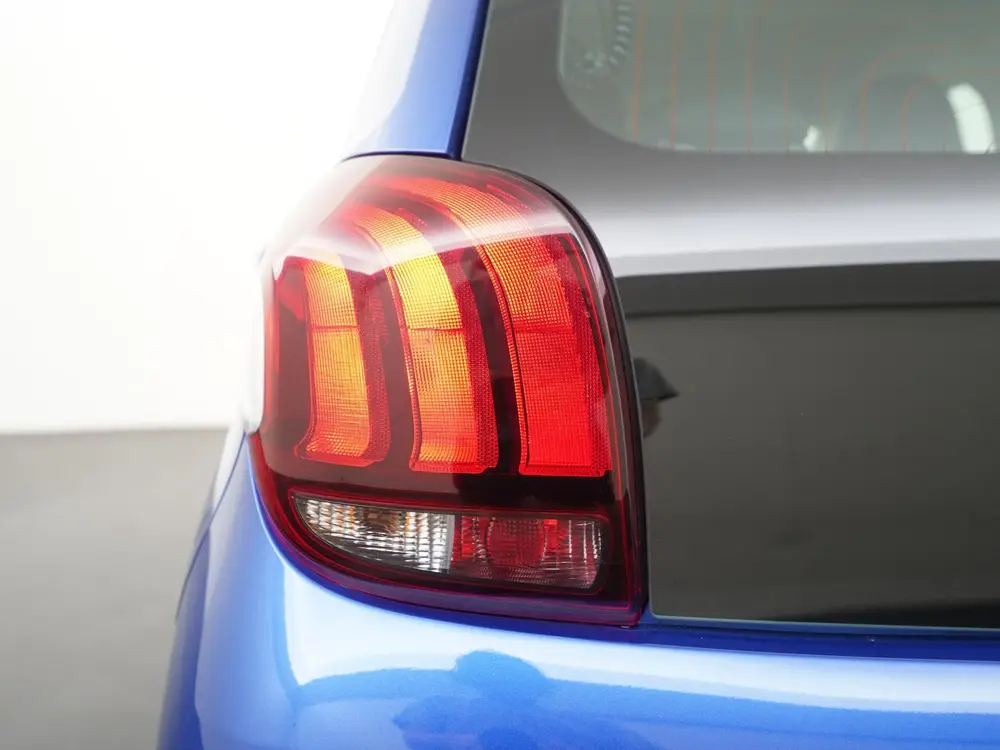 Peugeot 108 1.0 e-VTi Allure uit 2019, foto 19