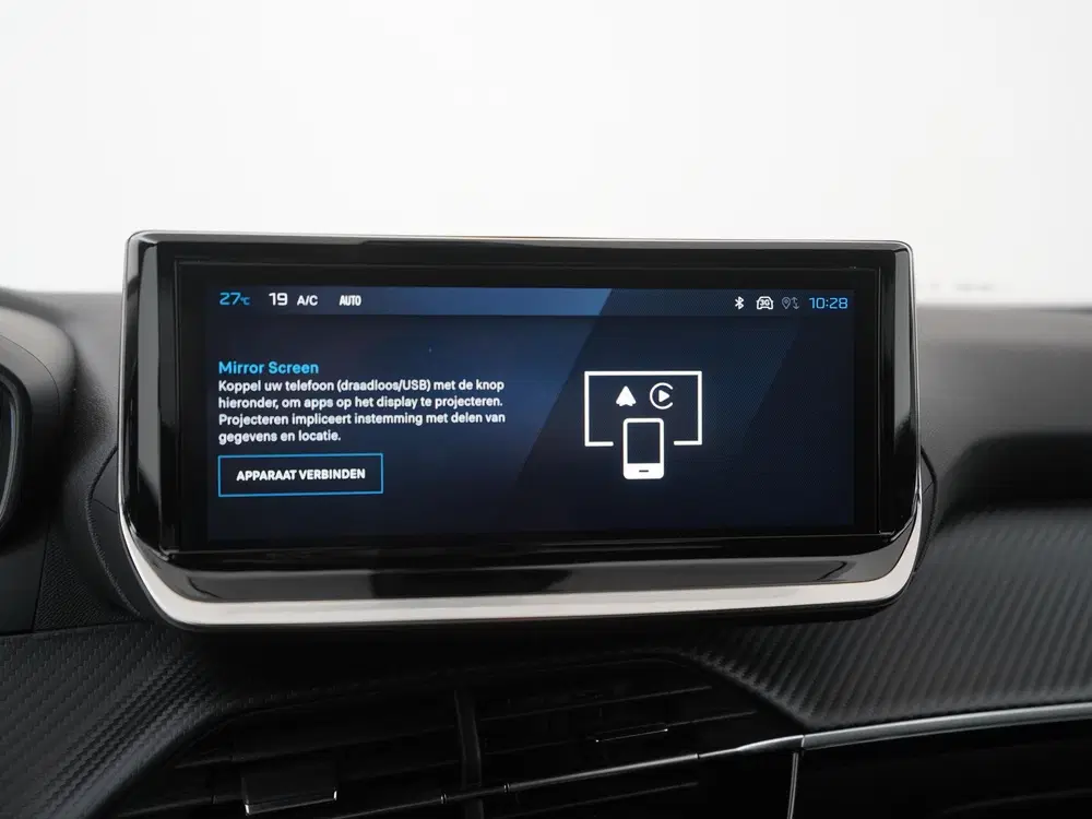 Peugeot 2008 1.2 PureTech 100 Allure uit 2024, foto 17