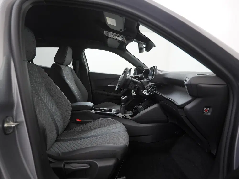 Peugeot 2008 1.2 PureTech 100 Allure uit 2024, foto 3