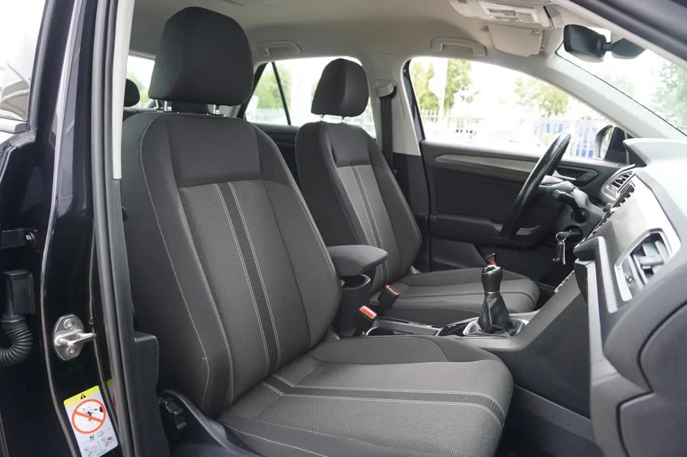 Volkswagen T-Roc 1.0 TSI 110pk Style | Navigatie | Parkeerse uit 2021, foto 13