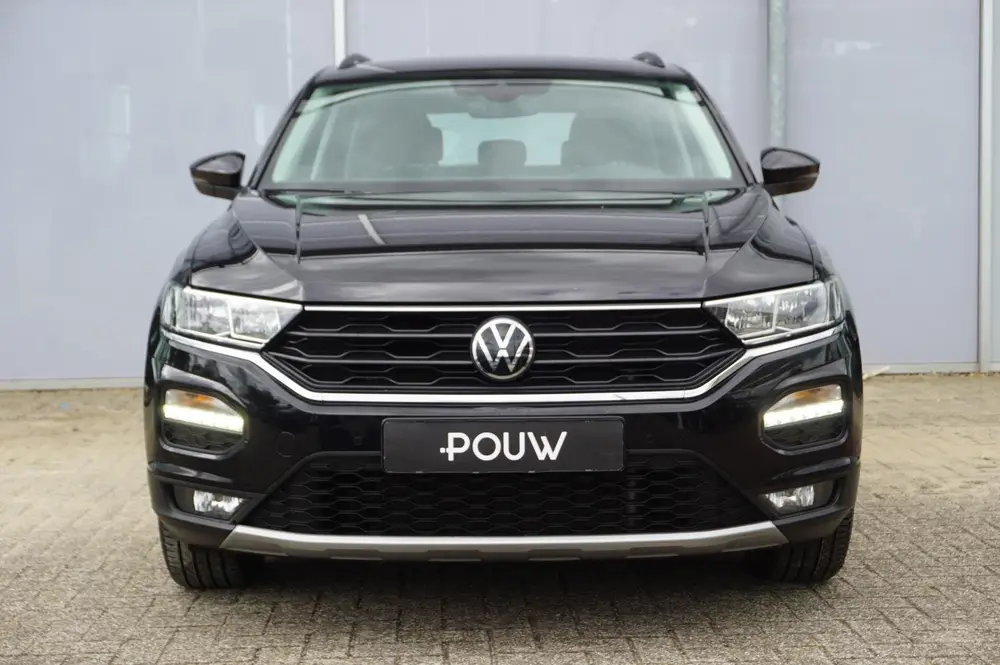 Volkswagen T-Roc 1.0 TSI 110pk Style | Navigatie | Parkeerse uit 2021, foto 8