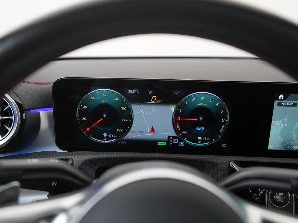 Mercedes-Benz CLA 250e AMG Night uit 2021, foto 8