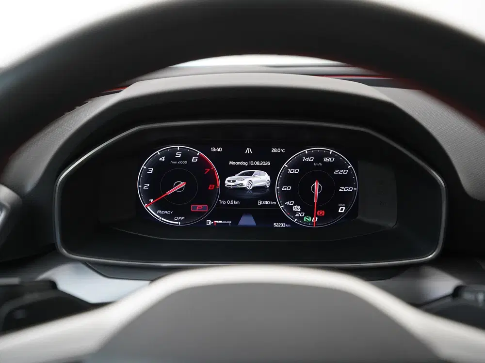 SEAT Leon 1.5 eTSI FR DSG uit 2021, foto 9