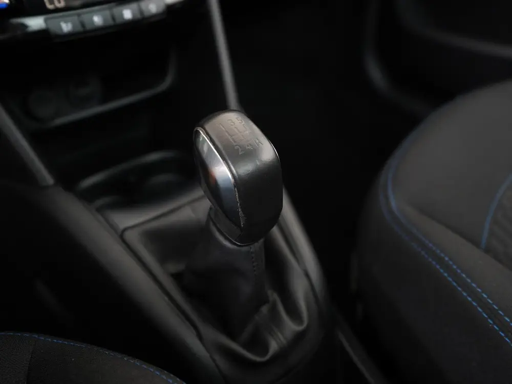 Peugeot 208 1.2 PureTech Active | Panoramadak | Stoelverwarm uit 2019, foto 10