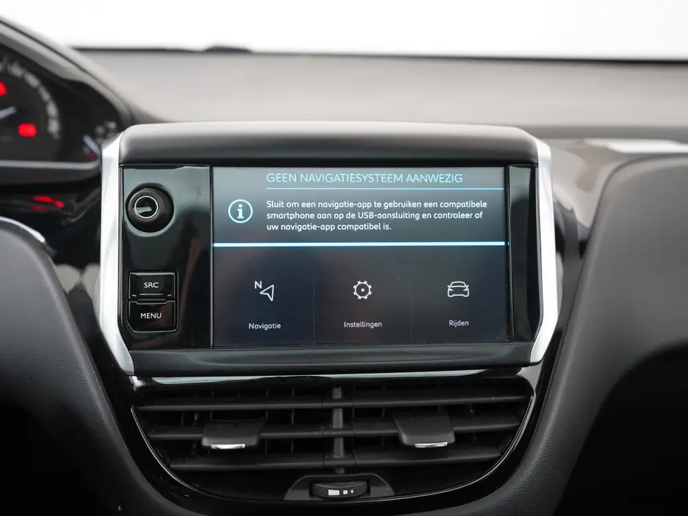 Peugeot 208 1.2 PureTech Active | Panoramadak | Stoelverwarm uit 2019, foto 17