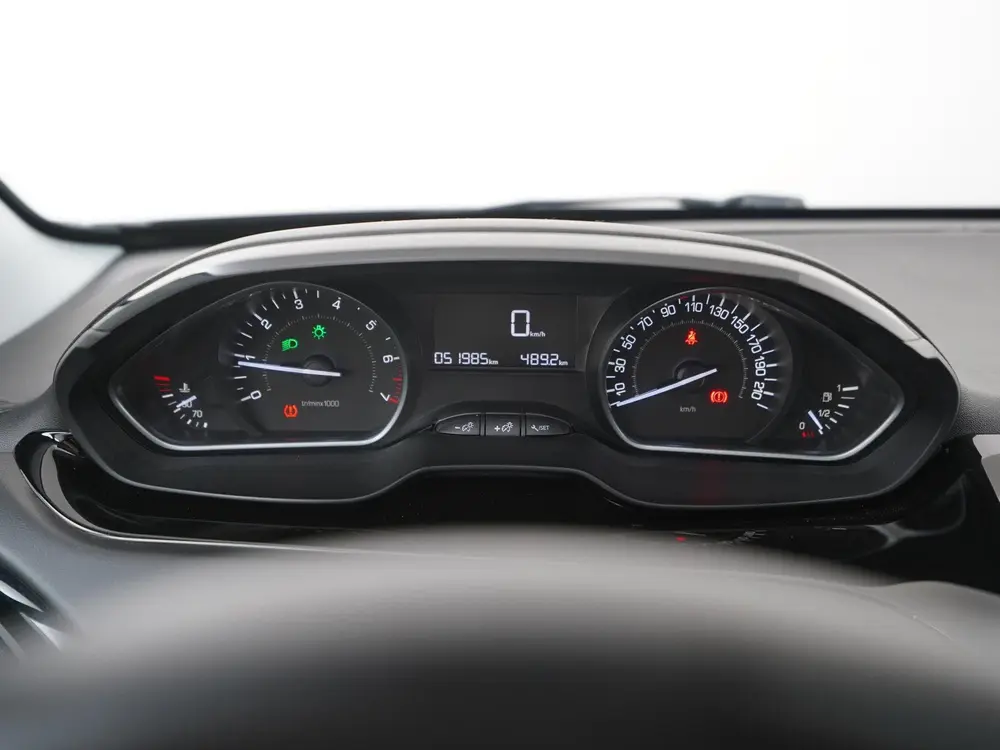 Peugeot 208 1.2 PureTech Active | Panoramadak | Stoelverwarm uit 2019, foto 8
