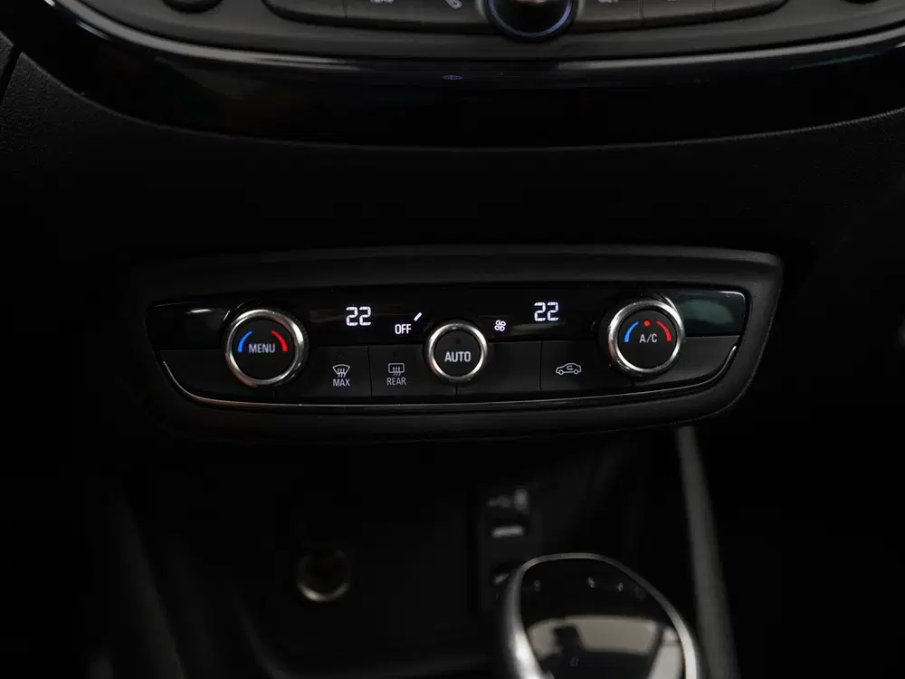 Opel Crossland 1.2 Turbo 120 Jaar Edition Automaat uit 2020, foto 11