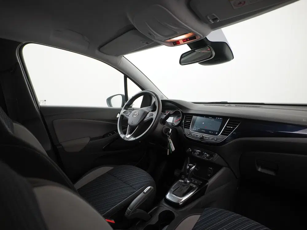 Opel Crossland 1.2 Turbo 120 Jaar Edition Automaat uit 2020, foto 2