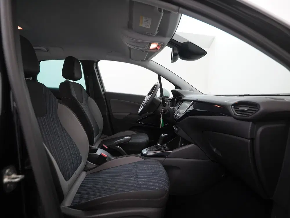 Opel Crossland 1.2 Turbo 120 Jaar Edition Automaat uit 2020, foto 3