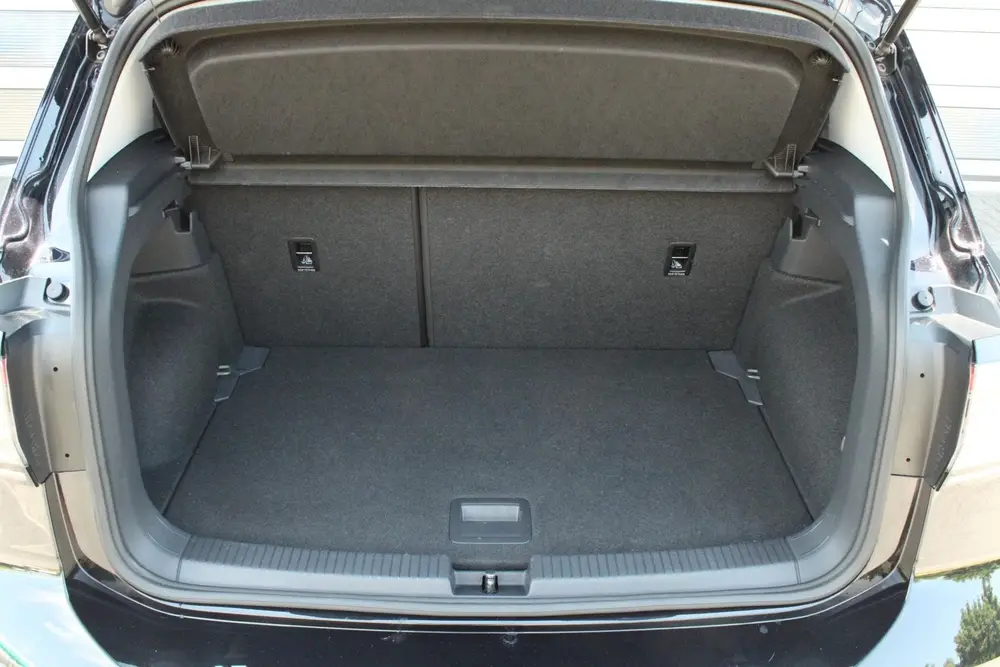 Volkswagen T-Cross 1.0 TSI 95pk Life "Goal" | Draadloos CarP uit 2025, foto 17