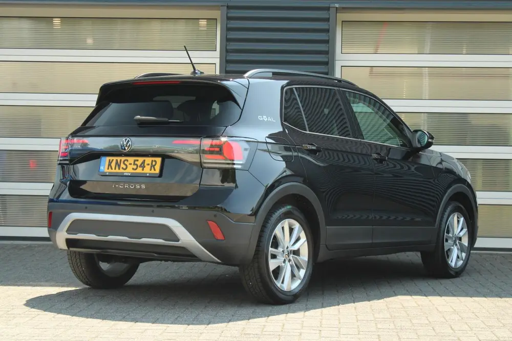 Volkswagen T-Cross 1.0 TSI 95pk Life "Goal" | Draadloos CarP uit 2025, foto 2