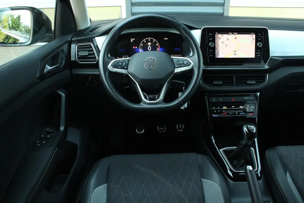 Volkswagen T-Cross 1.0 TSI 95pk Life "Goal" | Draadloos CarP uit 2025, foto 20