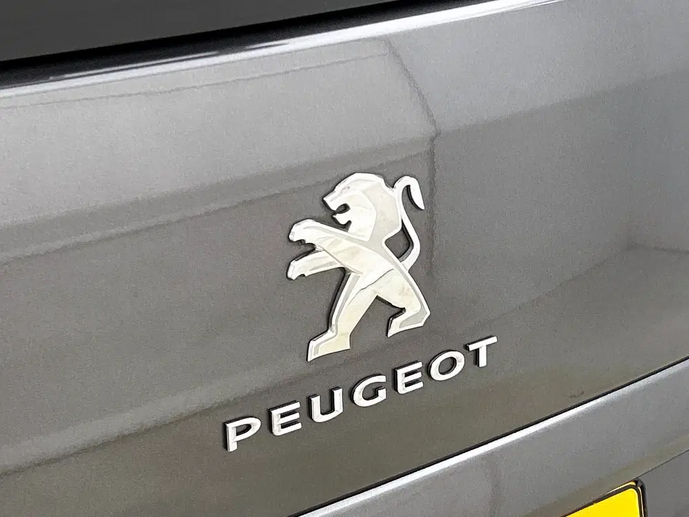 Peugeot Rifter 1.2 Puretech Long GT-Line Direct leverba uit 2023, foto 15
