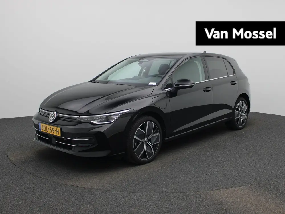 Volkswagen Golf 1.5 eHybrid Style Edition 204 PK| Origineel uit 2025