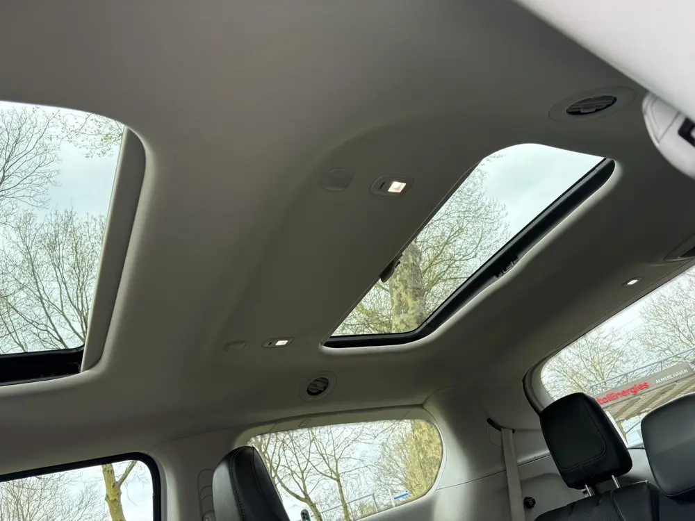 Chrysler Pacifica 3.6 V6 Hybrid Limited (bj 2021, automaat) uit 2021, foto 17