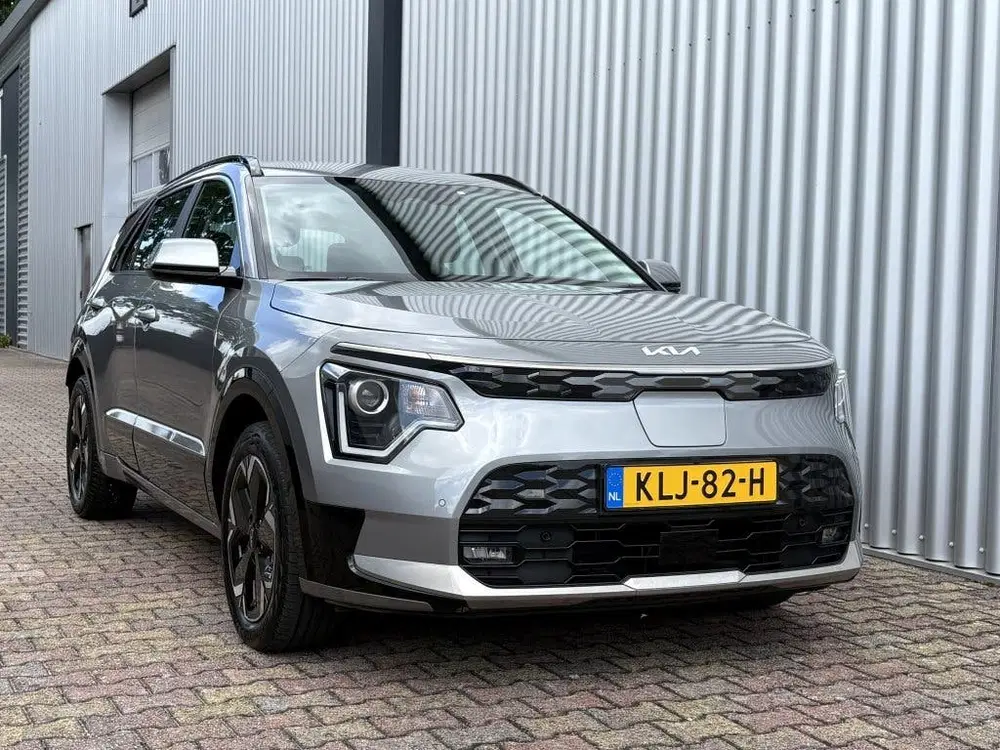 Kia Niro DynamicLine 64.8 kWh uit 2023, foto 11