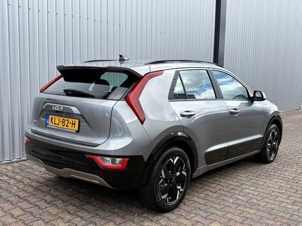Kia Niro DynamicLine 64.8 kWh uit 2023, foto 13