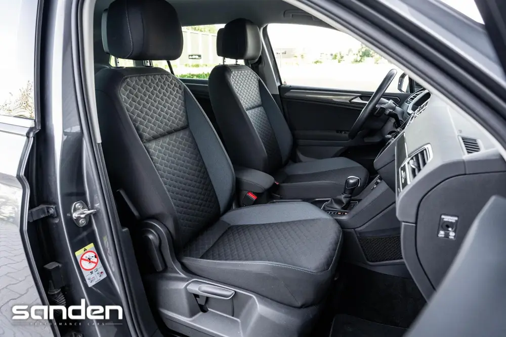 Volkswagen Tiguan 1.5 TSI R Line|25dkm|ACC|Stoelver.|CarPlay uit 2020, foto 6
