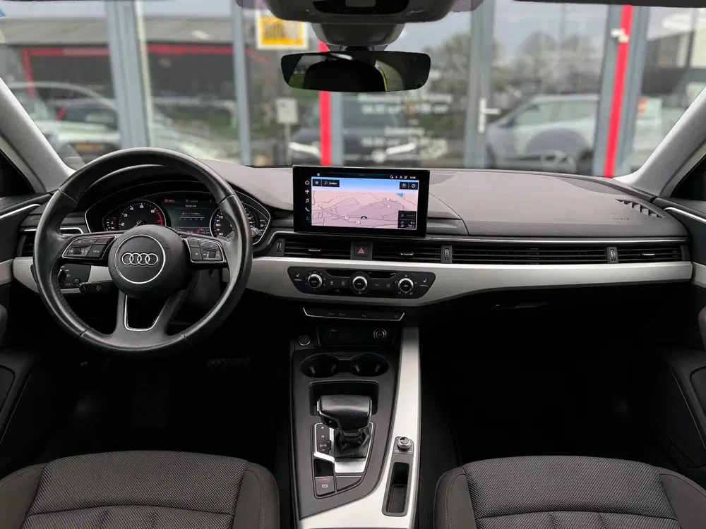 Audi A4 35 TFSI Pro Line uit 2020, foto 11