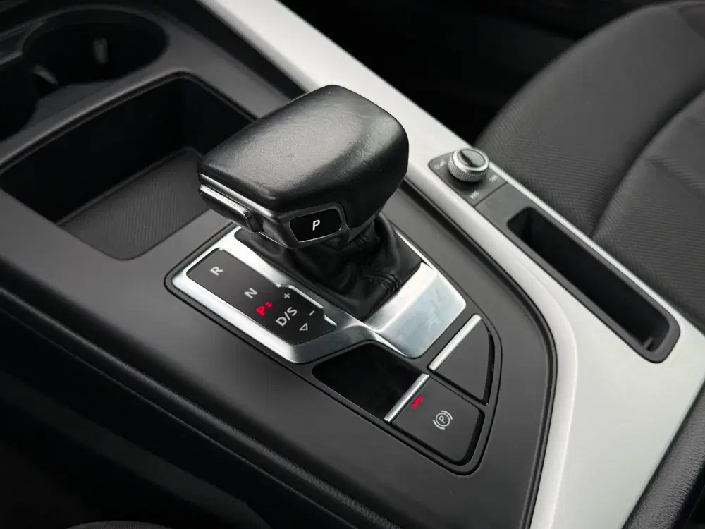 Audi A4 35 TFSI Pro Line uit 2020, foto 18