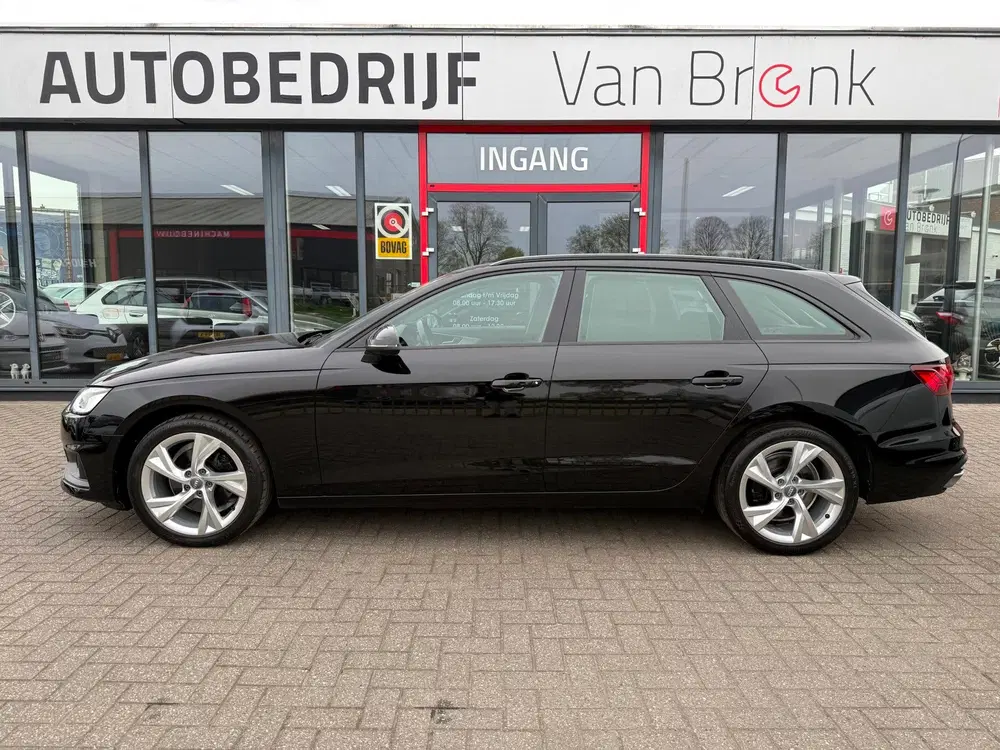Audi A4 35 TFSI Pro Line uit 2020, foto 2