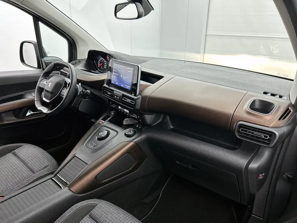 Peugeot Rifter 1.2 Puretech Long GT-Line Direct leverba uit 2023, foto 19