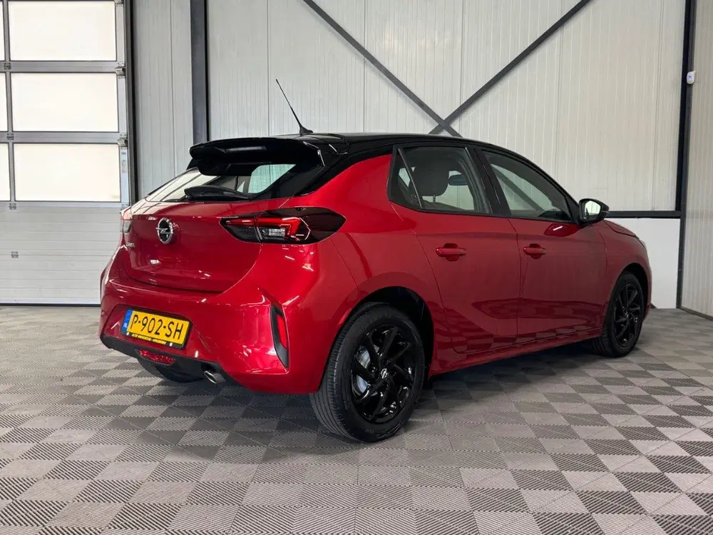 Opel Corsa 1.2 Turbo uit 2022, foto 2