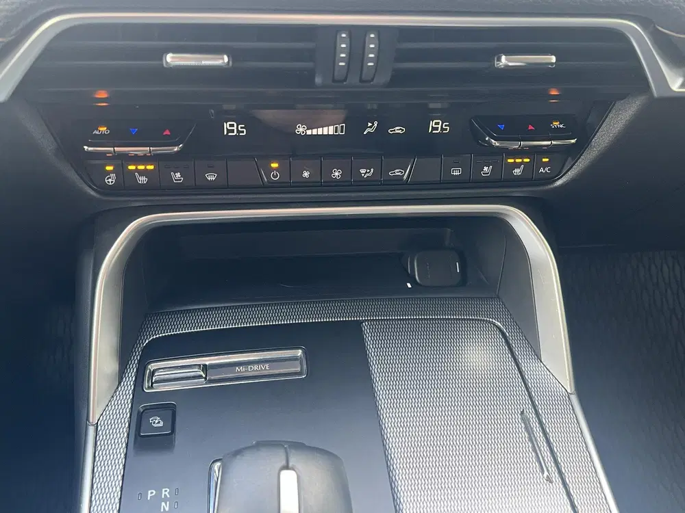 Mazda CX-60 2.5 e-SkyActiv PHEV Homura uit 2023, foto 16