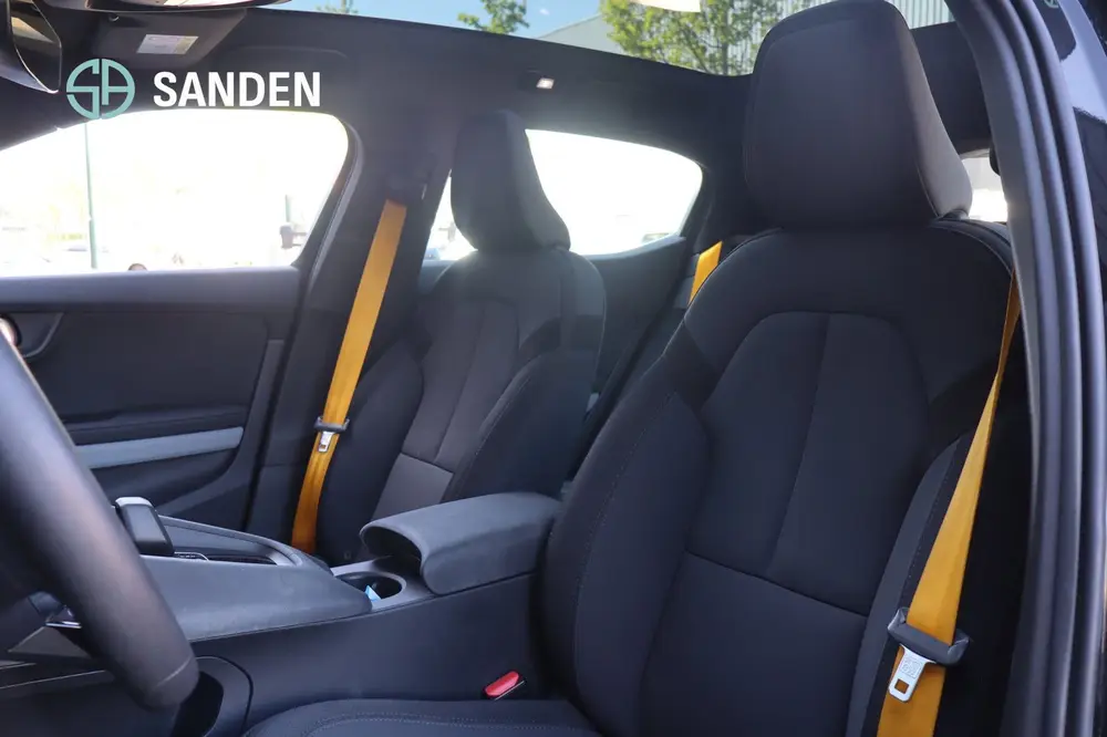 Polestar 2 Long Range Dual Motor Performance Plus uit 2023, foto 17