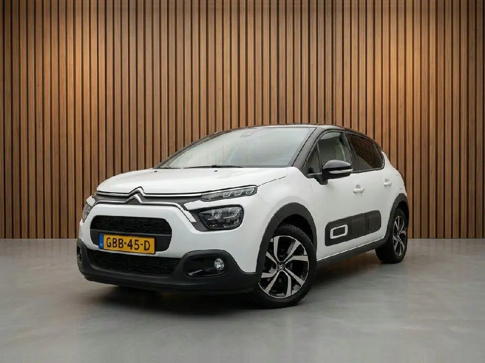 Citroën C3 Citroen C3 1.2 PureTech Shine uit 2022