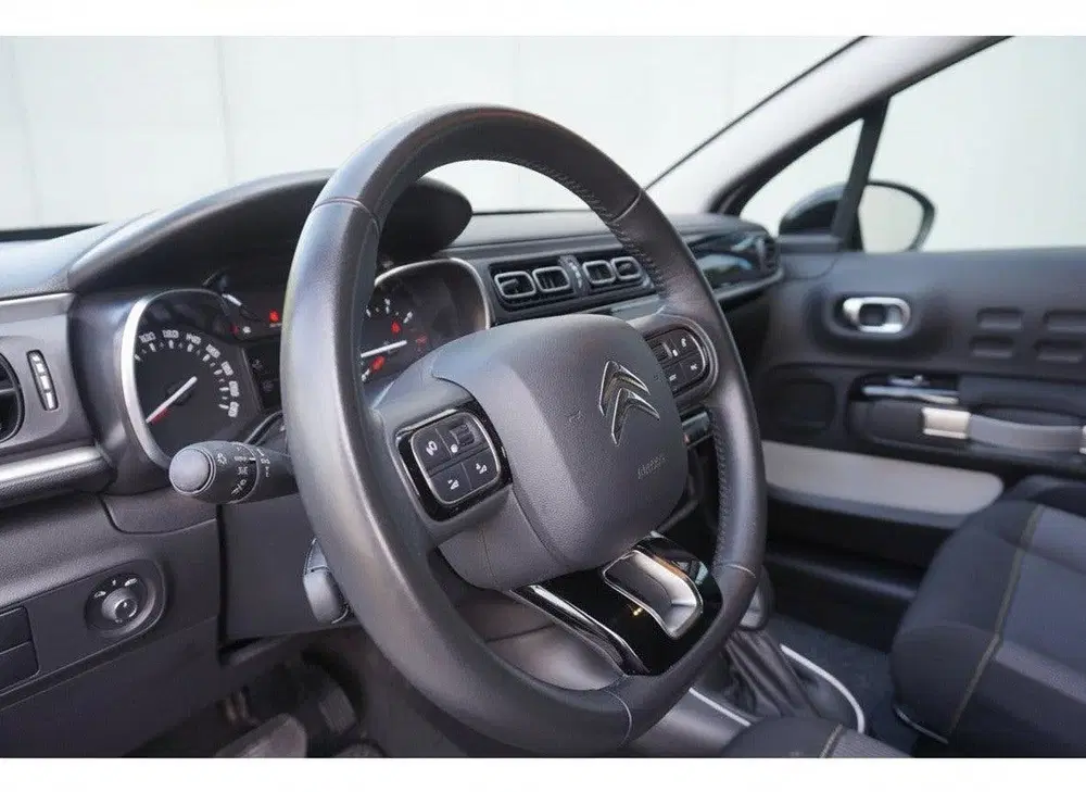 Citroën C3 Citroen C3 1.2 PureTech Shine uit 2022, foto 13