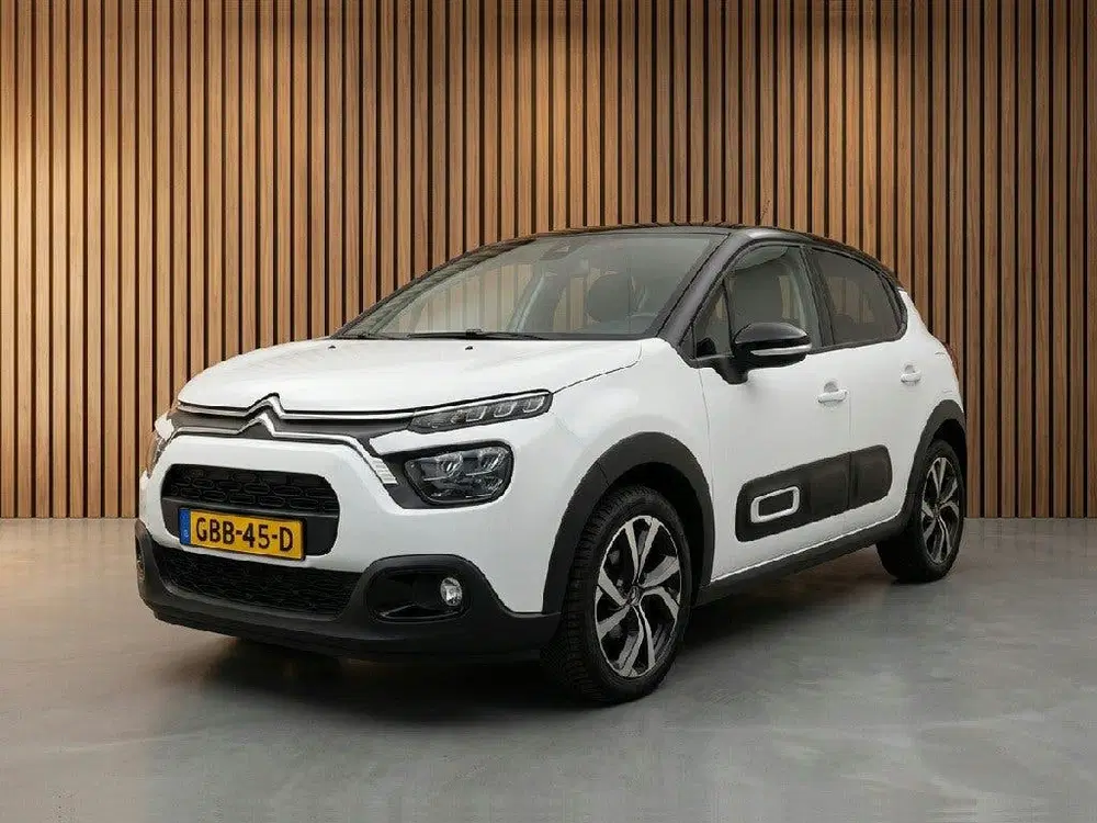 Citroën C3 Citroen C3 1.2 PureTech Shine uit 2022, foto 2