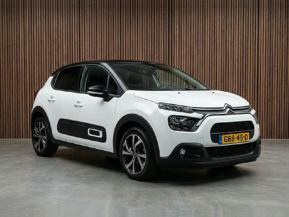 Citroën C3 Citroen C3 1.2 PureTech Shine uit 2022, foto 3
