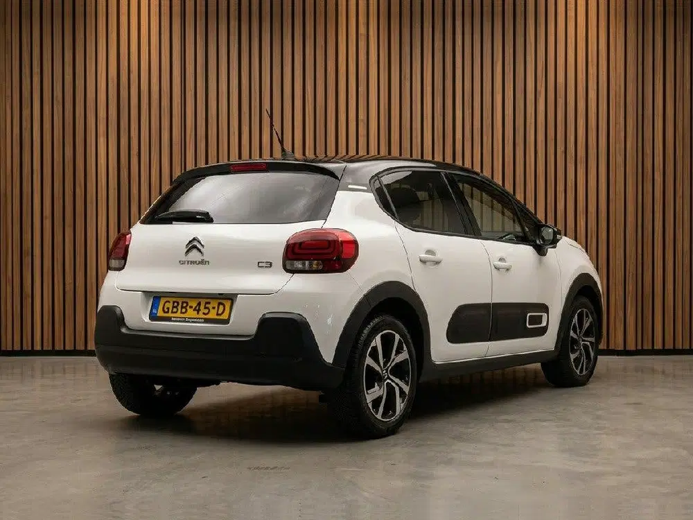 Citroën C3 Citroen C3 1.2 PureTech Shine uit 2022, foto 5