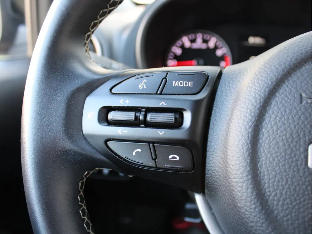 Kia Picanto 1.0 DPi DynamicLine uit 2023, foto 7