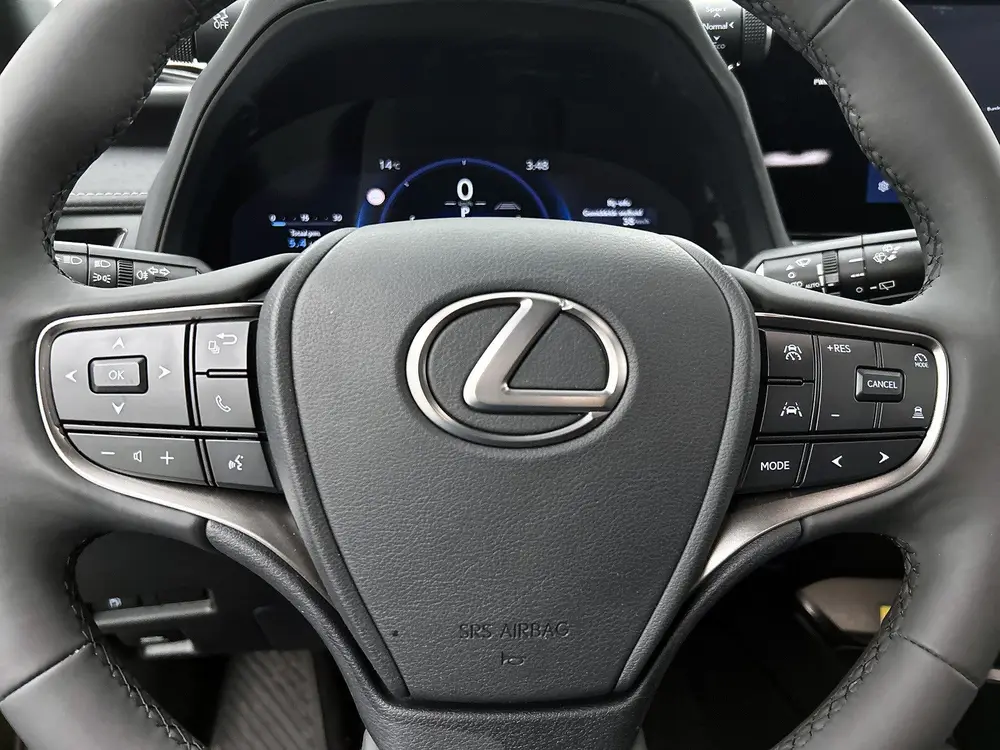 Lexus UX 300h F SPORT Design uit 2025, foto 18