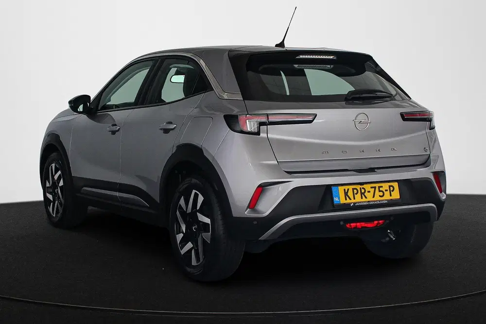 Opel Mokka Elegance 50-kWh 11kw bl. SOH 100% Achterui uit 2024, foto 4