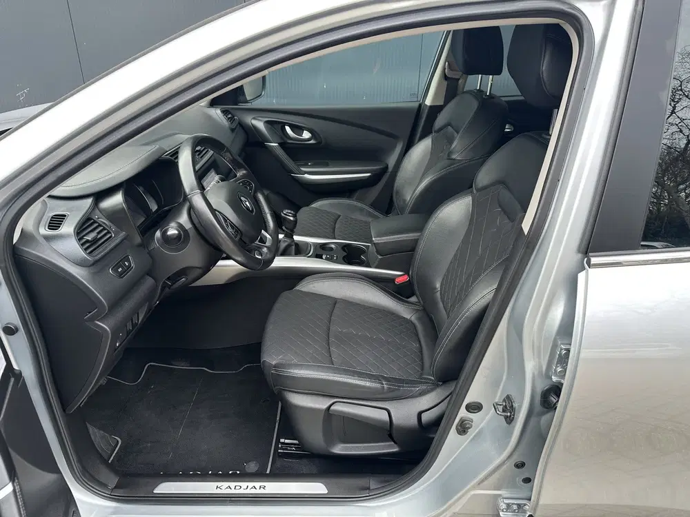 Renault Kadjar 1.3 TCe Intens uit 2021, foto 12