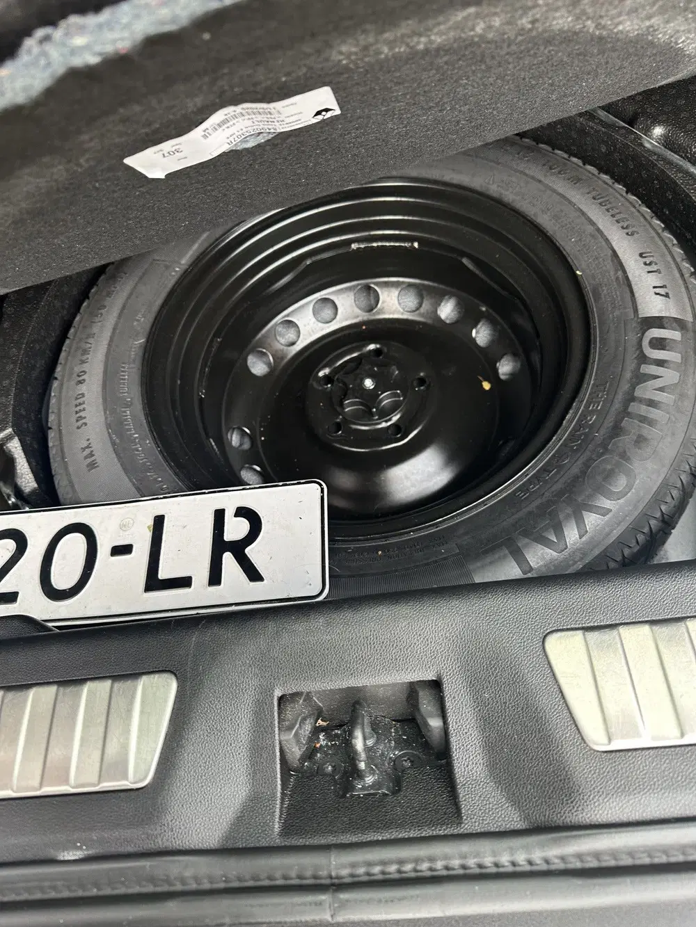 Renault Kadjar 1.3 TCe Intens uit 2021, foto 7