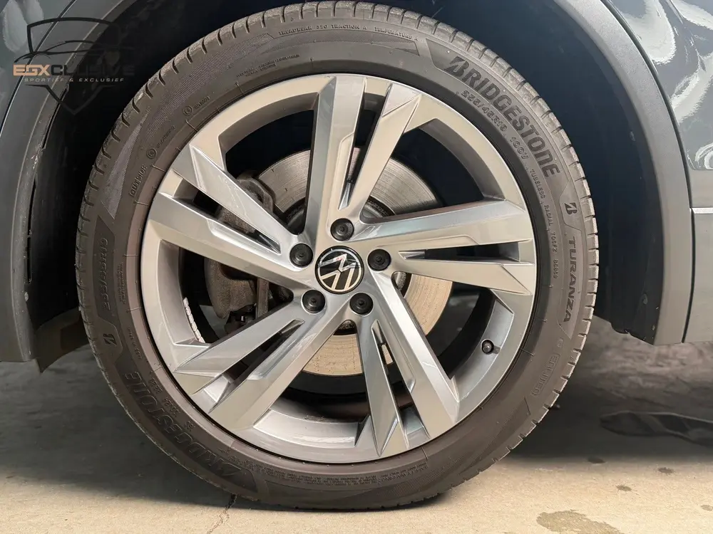 Volkswagen Tiguan 1.4 TSI eHybrid R-Line Business+ Pano / Ma uit 2022, foto 11