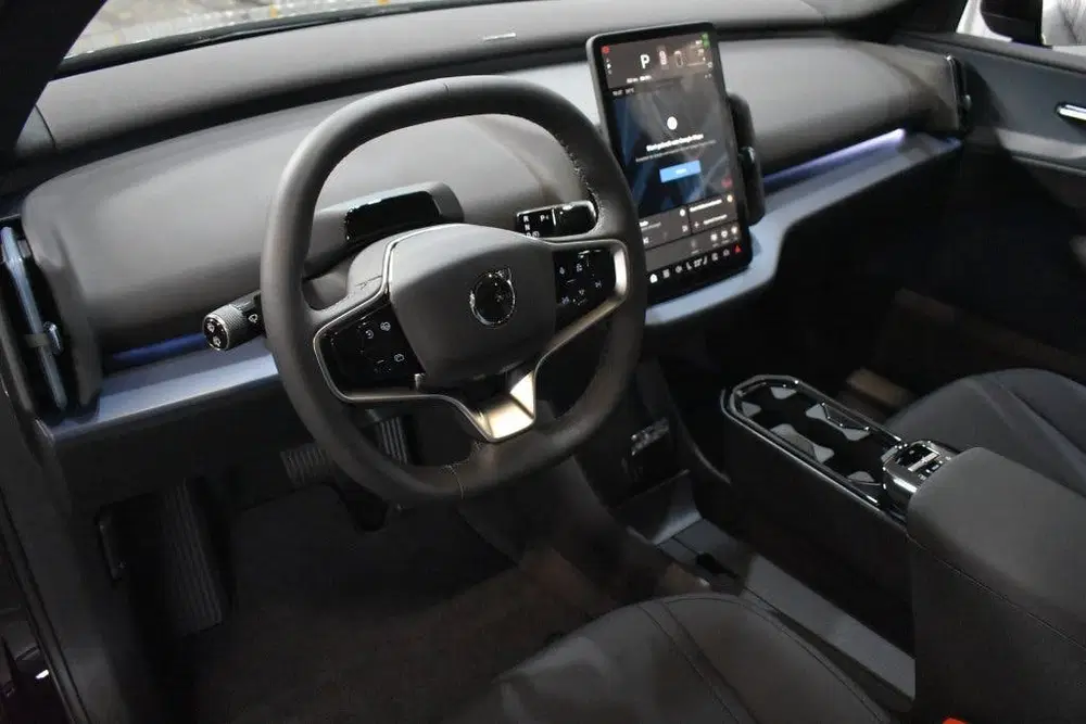 Volvo EX30 P8 428pk AWD Ultra Black Edition Europa 20 uit 2026, foto 3