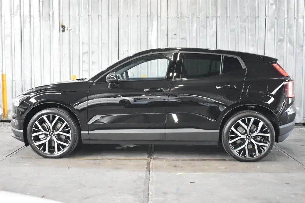 Volvo EX30 P8 428pk AWD Ultra Black Edition Europa 20 uit 2026, foto 5