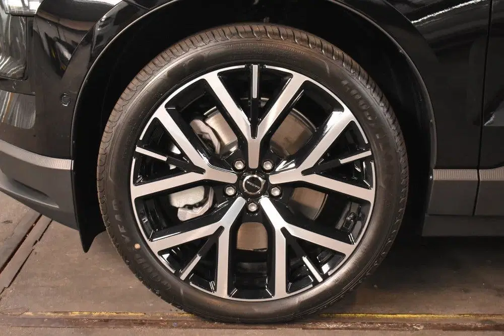 Volvo EX30 P8 428pk AWD Ultra Black Edition Europa 20 uit 2026, foto 6